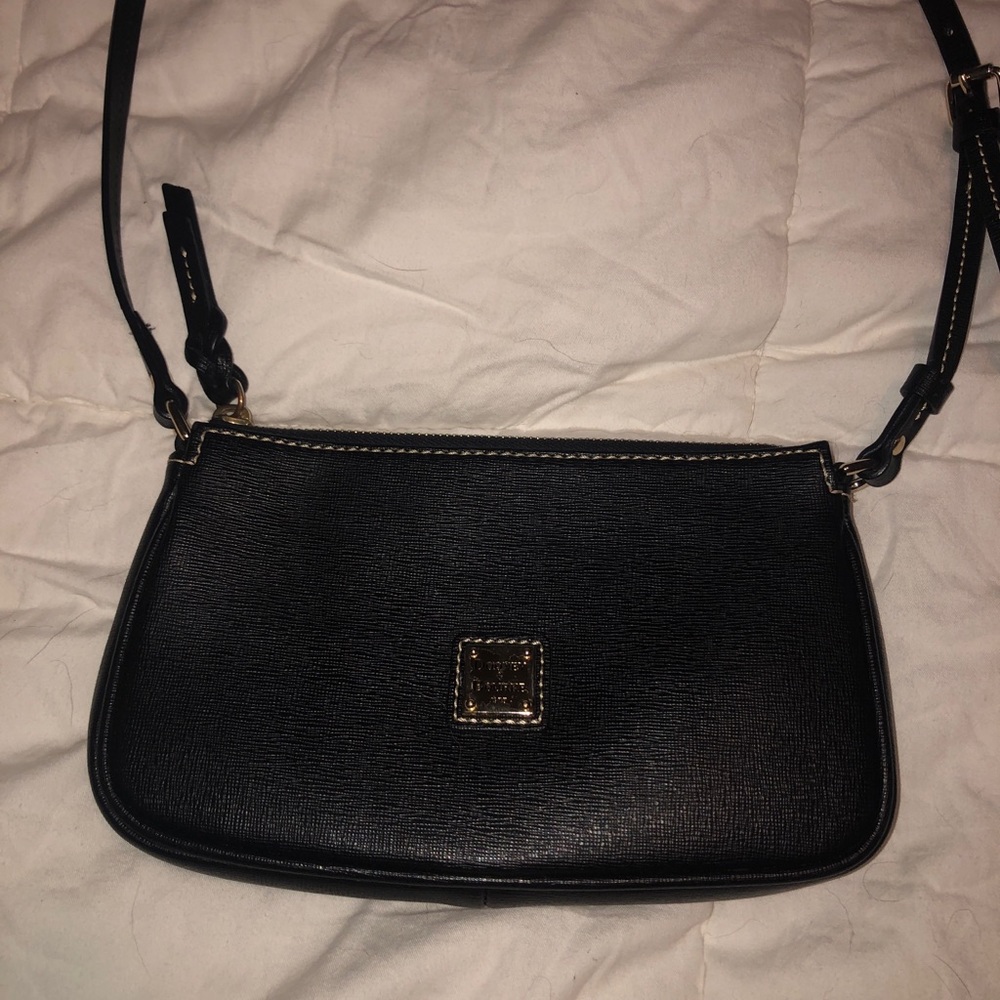 Dooney & Bourke Saffiano Lexi Crossbody Bag, Black